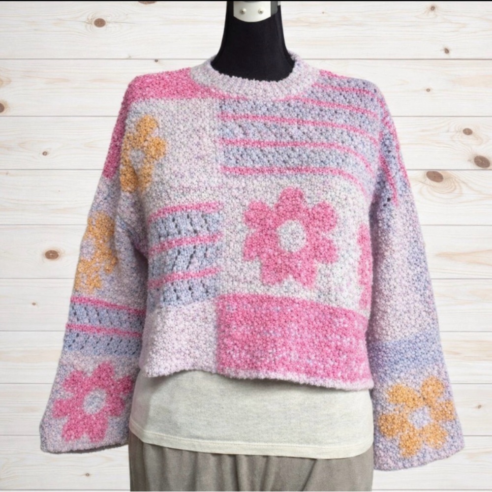 Moon & Madison Floral Patchwork Cropped Sweater ~ Boho Cottagecore Knit ~ Size S - Picture 11 of 14